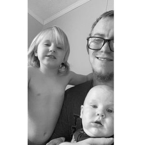 Meet your Posher, Thomas